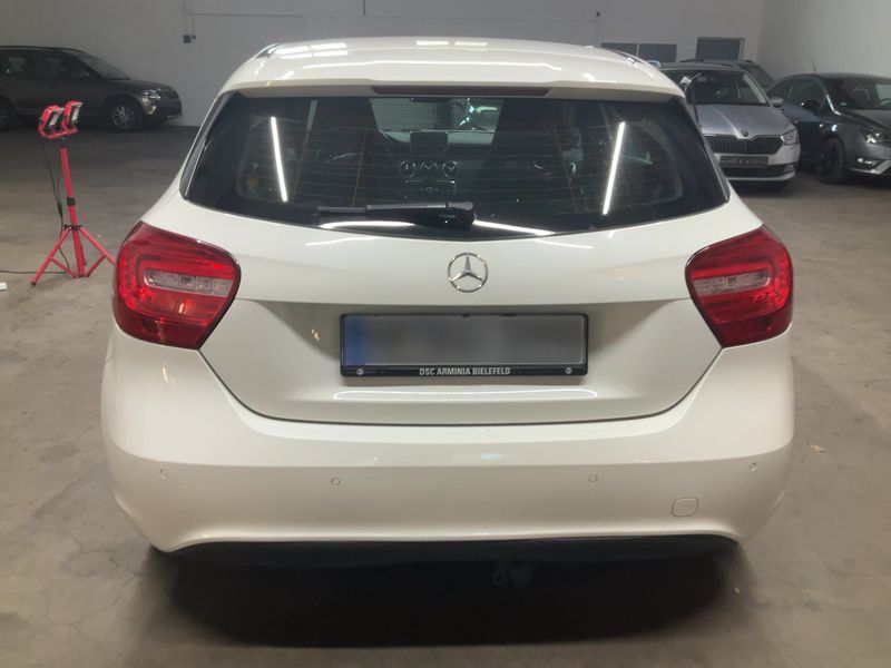 Mercedes-Benz A-Klasse A 180 BlueEfficiency Style 2015 – снимка 7