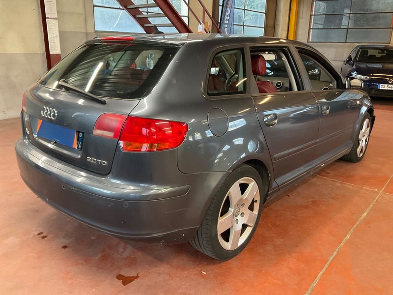 Audi A3 Sportback 2.0 TDI Ambition 2006 – снимка 2
