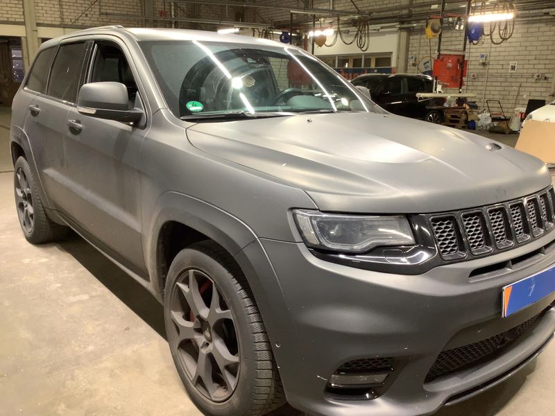 Jeep Grand Cherokee 6.4 V8 HEMI SRT 2018 – снимка 12