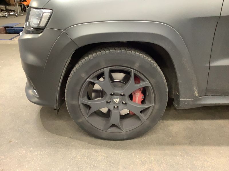Jeep Grand Cherokee 6.4 V8 HEMI SRT 2018 – снимка 3