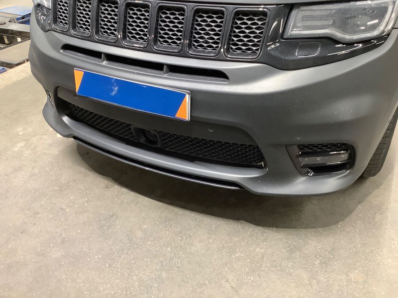 Jeep Grand Cherokee 6.4 V8 HEMI SRT 2018 – снимка 42