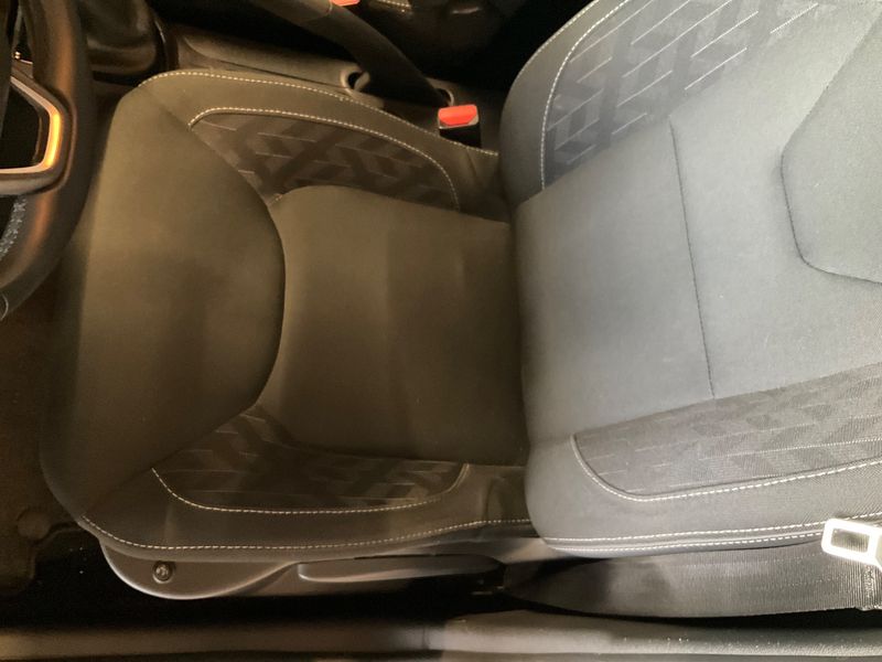 Renault Clio 0.9 TCe Limited 2019 – снимка 27