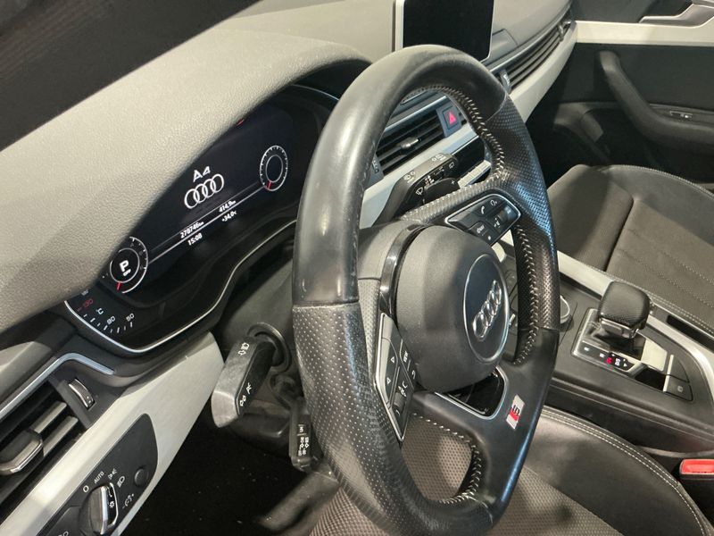 Audi A4 2.0 TDI S line 2016 – снимка 24