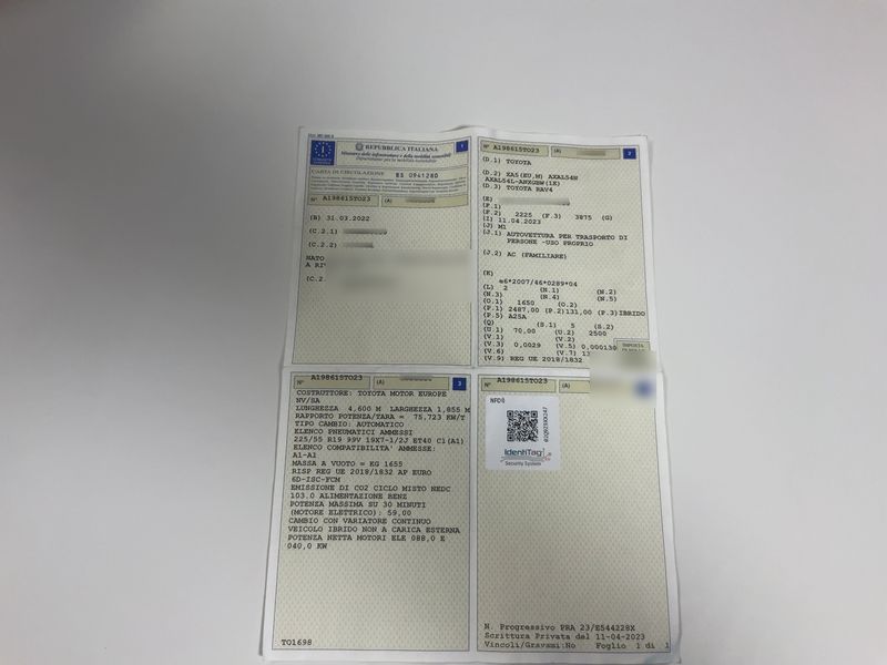 Toyota RAV 4 2.5 Hybrid 4x4 Lounge 2022 – снимка 20