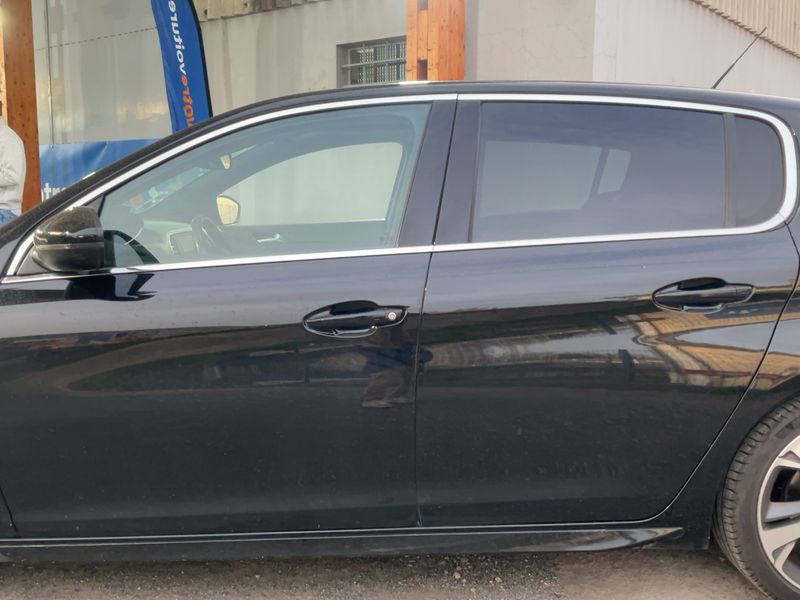 Peugeot 308 2.0 Blue-HDi GT 2019 – снимка 4