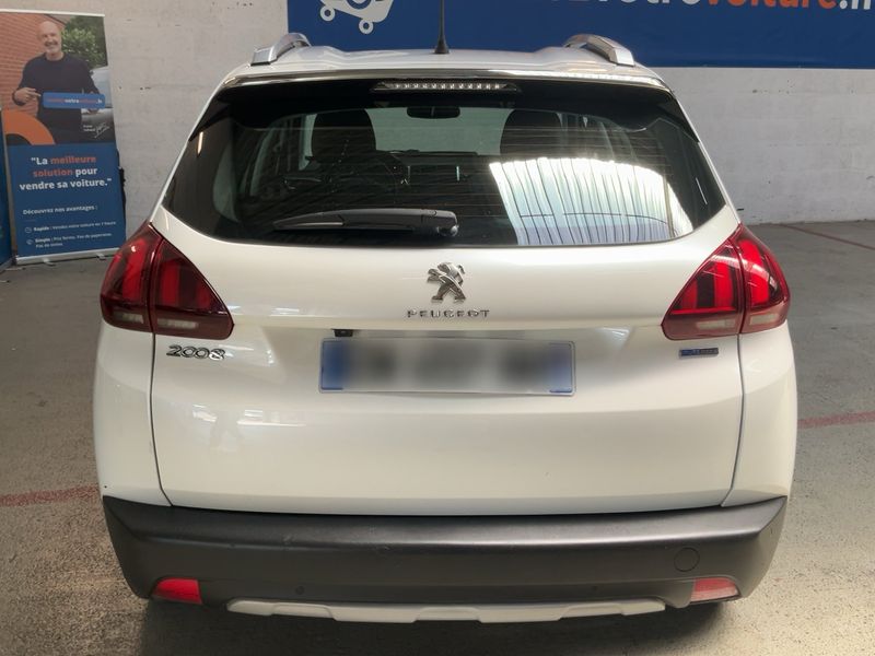 Peugeot 2008 1.2 PureTech Allure 2017 – снимка 7