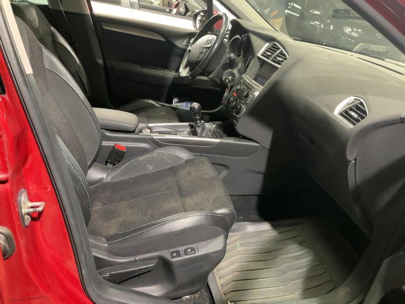 Citroen C4 1.2 e-THP Exclusive 2014 – снимка 16