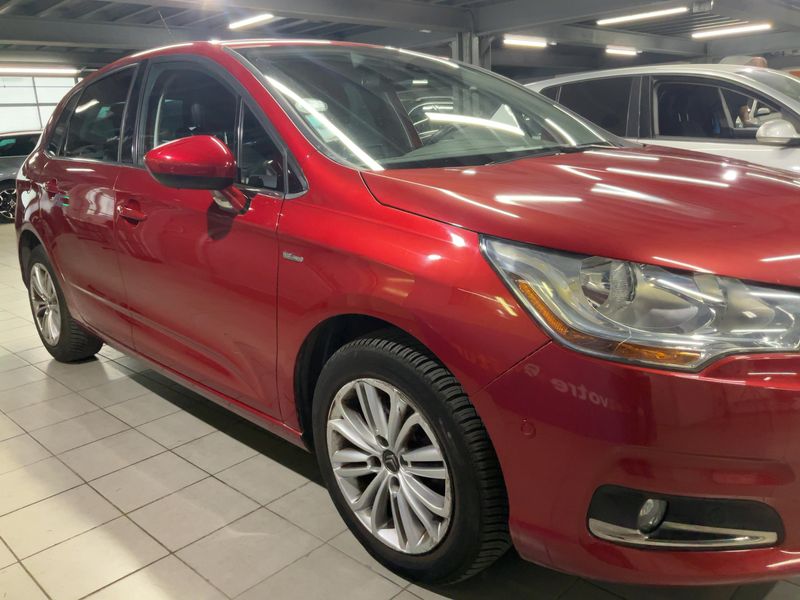 Citroen C4 1.2 e-THP Exclusive 2014 – снимка 12