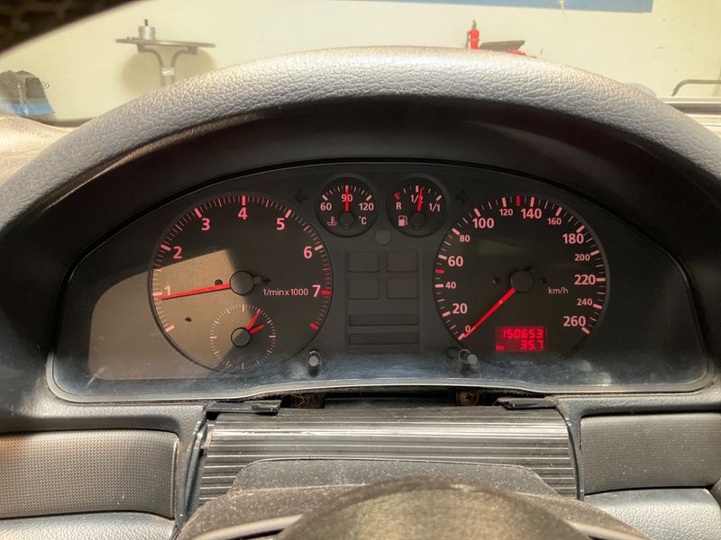 Audi A4 1.6 1996 – снимка 4
