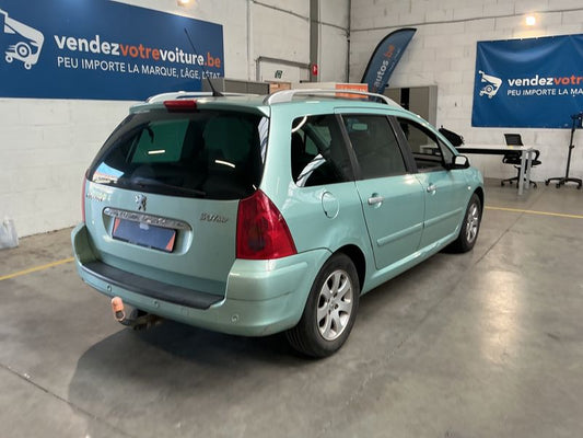 Peugeot 307 1.6 SW Premium 2005 – снимка 2