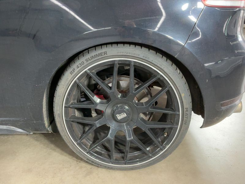 Volkswagen Golf VI 2.0 TSI GTI 2011 – снимка 5