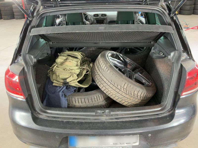 Volkswagen Golf VI 2.0 TSI GTI 2011 – снимка 16