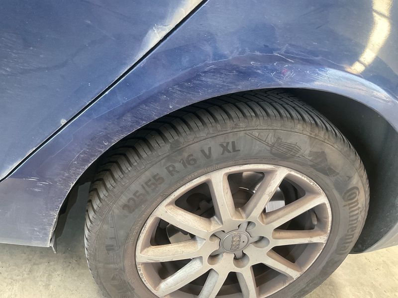 Audi A4 2.0 TDI Advanced Edition 2012 – снимка 33