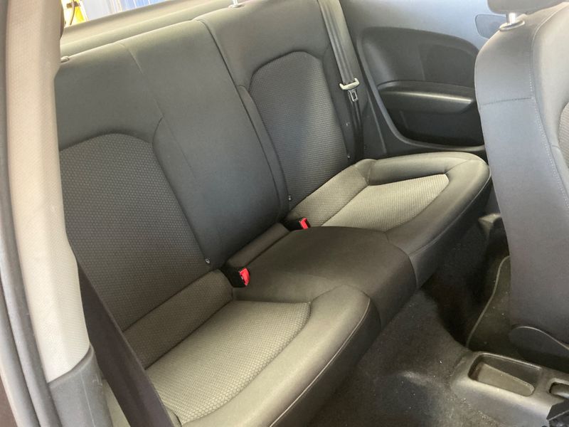 Audi A1 1.6 TDI Attraction 2014 – снимка 26