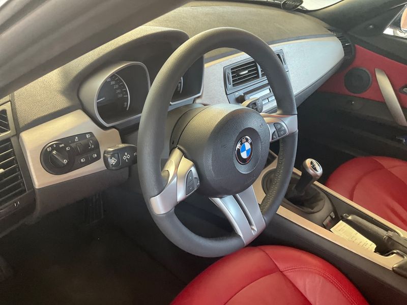 BMW Z4 2.0i 2005 – снимка 27