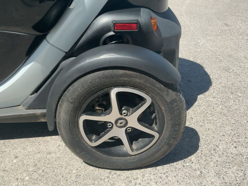 Renault Twizy electric drive 12,6 kW Intens 2020 – снимка 5
