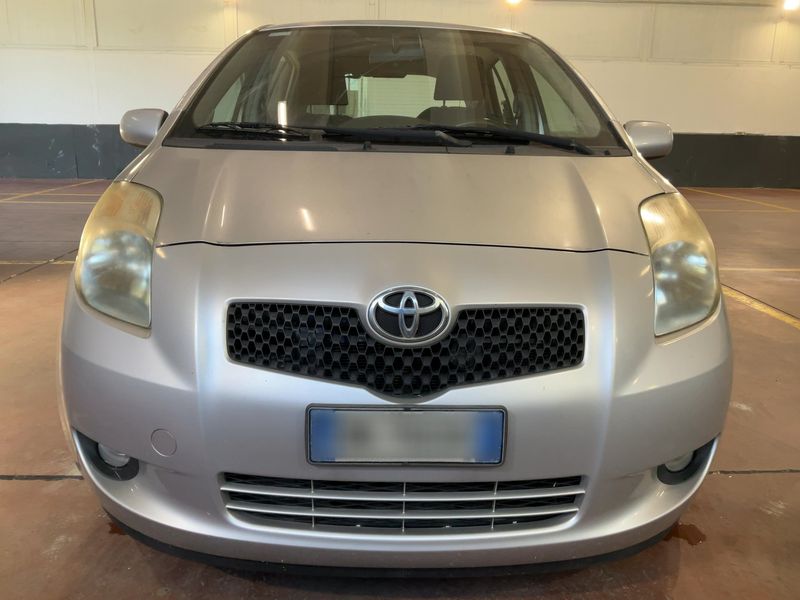 Toyota Yaris 1.0 VVT-i 2008 – снимка 14