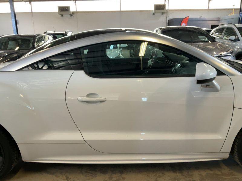 Peugeot RCZ 1.6 THP Basis 2011 – снимка 10