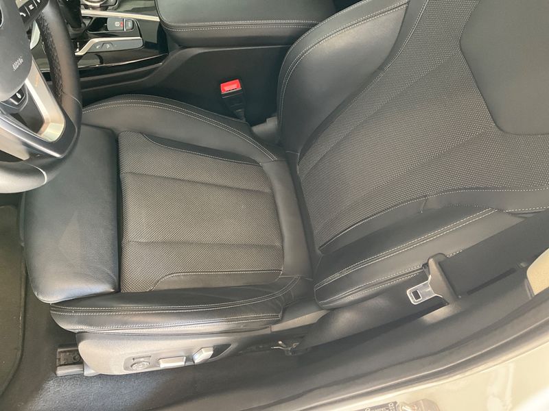 BMW X3 xDrive 20i Advantage 2021 – снимка 22