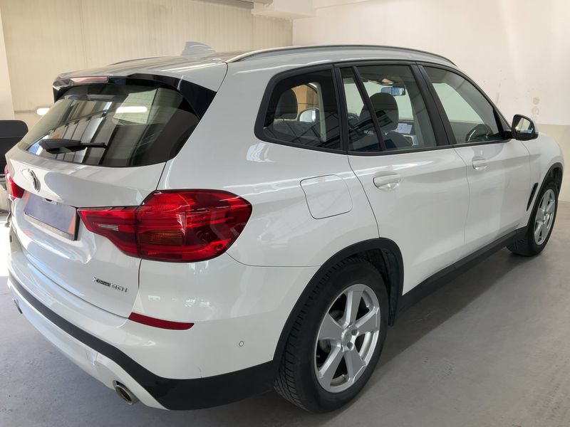 BMW X3 xDrive 20i Advantage 2021 – снимка 8