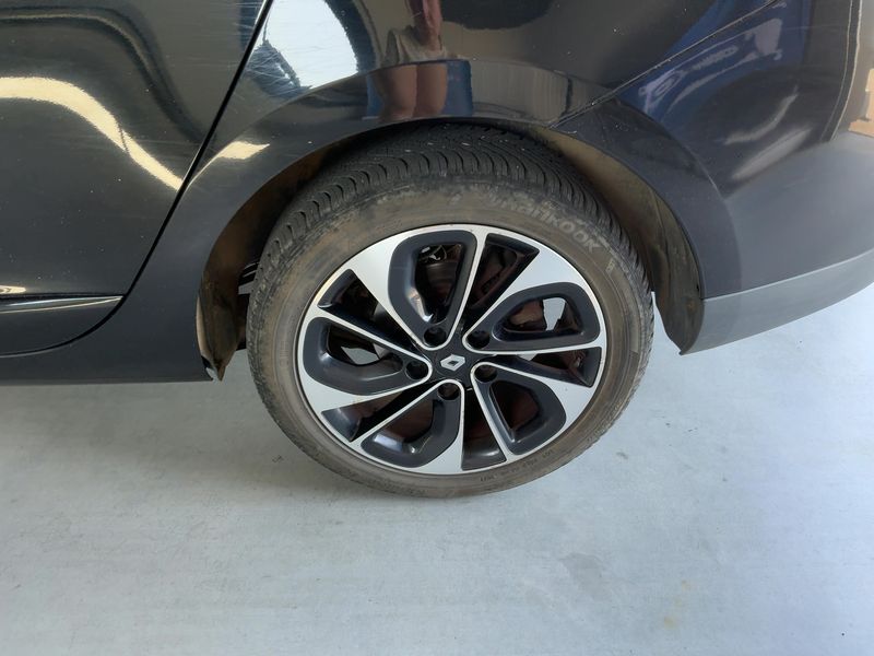 Renault Megane 1.2 TCe Energy BOSE Edition 2016 – снимка 5