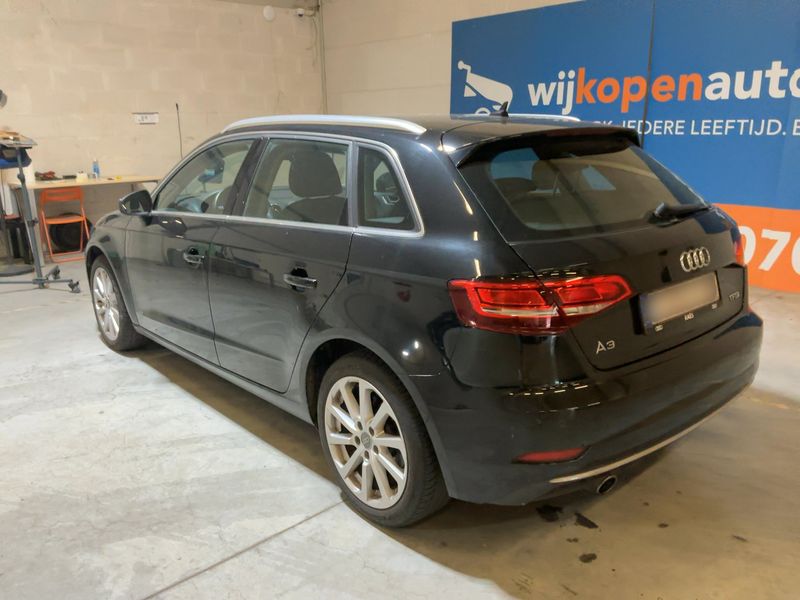 Audi A3 Sportback 1.0 TFSI Design 2017 – снимка 6