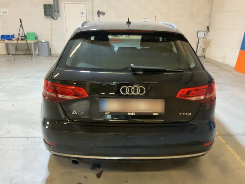 Audi A3 Sportback 1.0 TFSI Design 2017 – снимка 7
