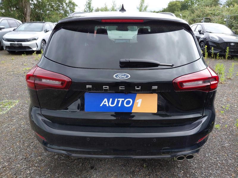 Ford Focus 1.0 EcoBoost Mild-Hybrid ST-Line X 2024 – снимка 4