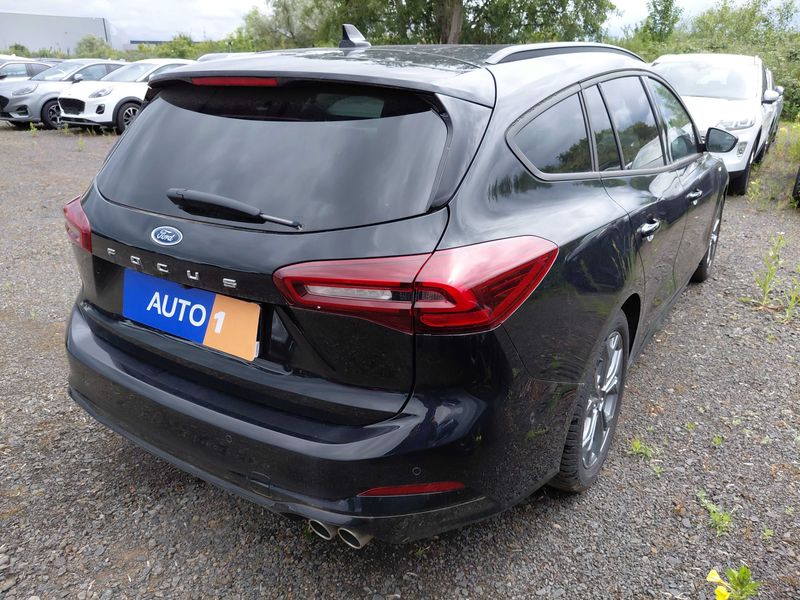 Ford Focus 1.0 EcoBoost Mild-Hybrid ST-Line X 2024 – снимка 5
