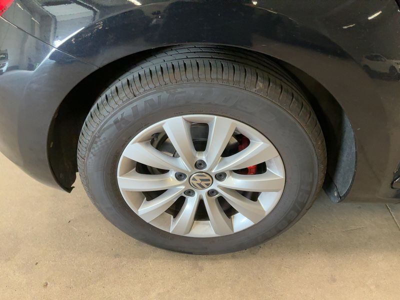 Volkswagen Beetle 1.2 TSI Design 2014 – снимка 9