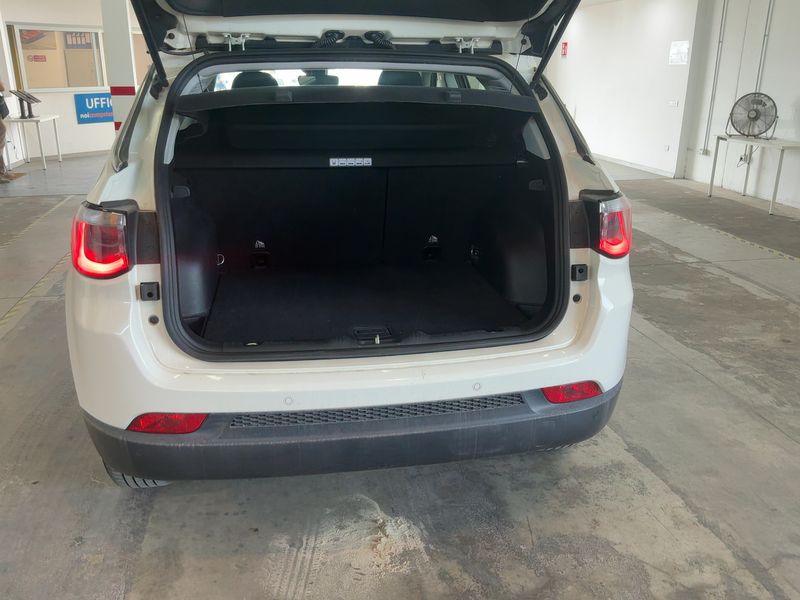 Jeep Compass 1.6 M-Jet Longitude FWD 2018 – снимка 15