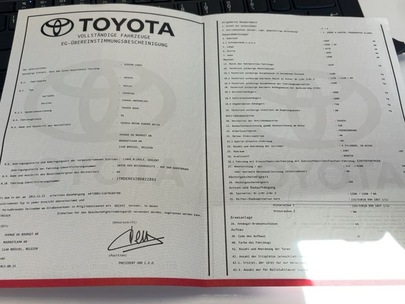 Toyota RAV 4 2.0 Executive 2013 – снимка 21