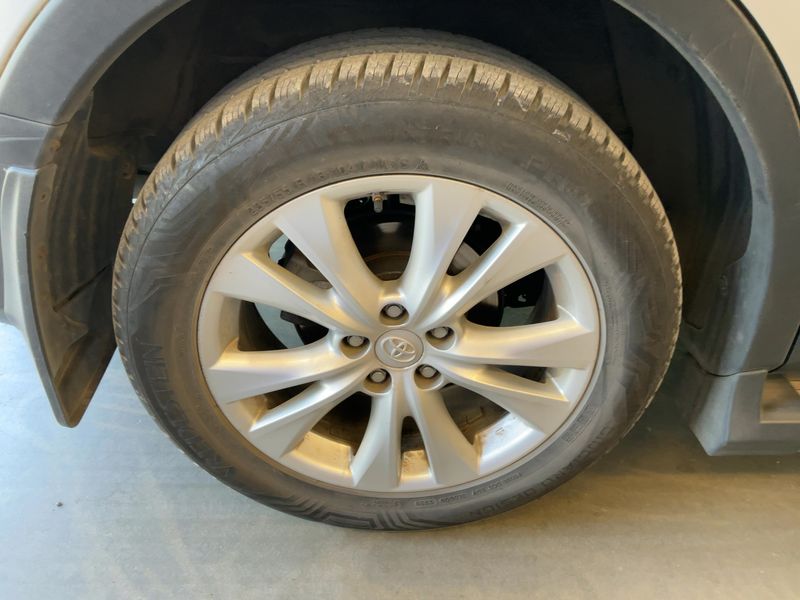Toyota RAV 4 2.0 Executive 2013 – снимка 9