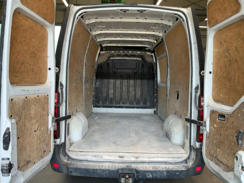 Renault Master 2.3 dCi Energy L2H2 HKa 3,5t 2015 – снимка 15