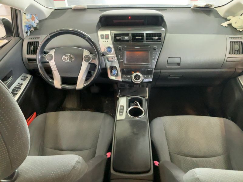 Toyota Prius+ 1.8 Active 2014 – снимка 17