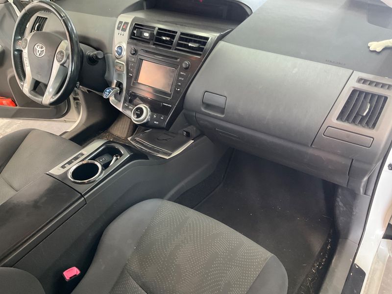 Toyota Prius+ 1.8 Active 2014 – снимка 27