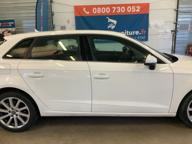 Audi A3 Sportback 1.6 TDI Design 2018 – снимка на щета 10