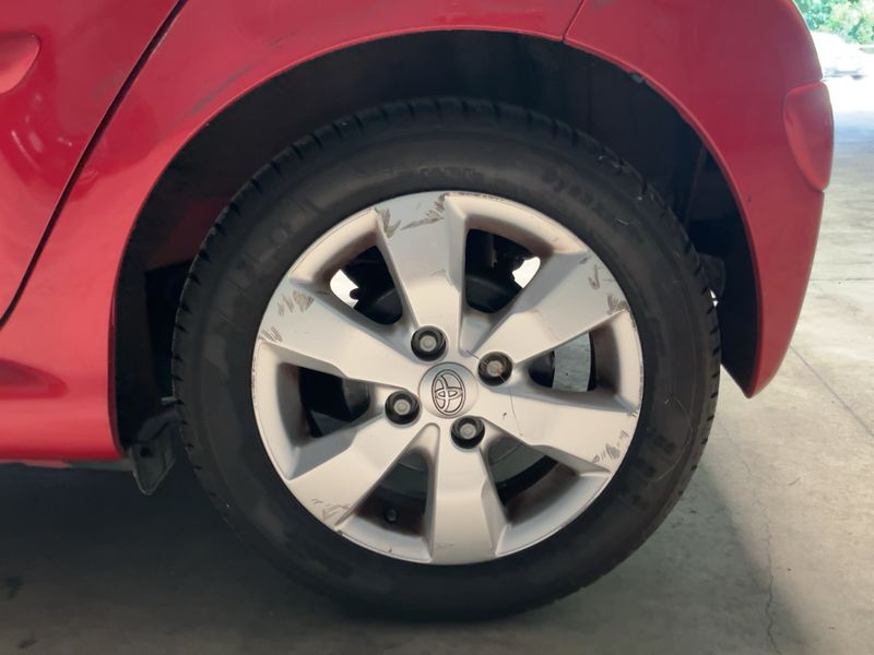 Toyota Aygo 1.0 Limited Edition 2010 – снимка 5