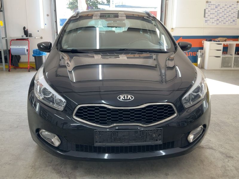 Kia cee'd 1.6 GDI Dream-Team 2013 – снимка 15