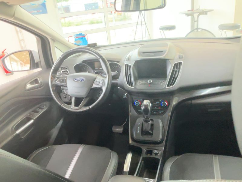 Ford C-Max 2.0 TDCi Titanium 2017 – снимка 18