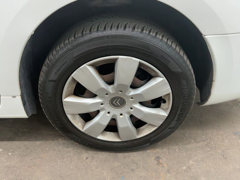 Citroen Berlingo 1.6 Blue-HDi Shine 2016 – снимка 11