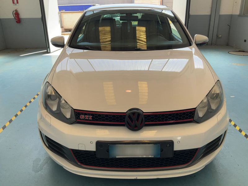 Volkswagen Golf VI 2.0 TSI GTI 2009 – снимка 14