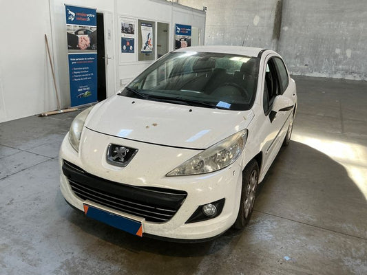 Peugeot 207 1.4 HDi Premium 2010 – снимка 1