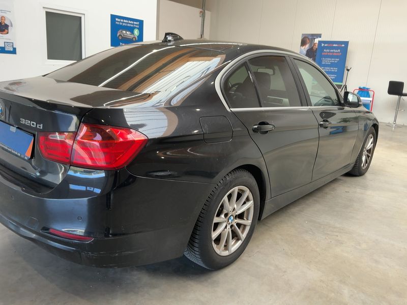 BMW 3er 320d EfficientDynamics Edition 2013 – снимка 8