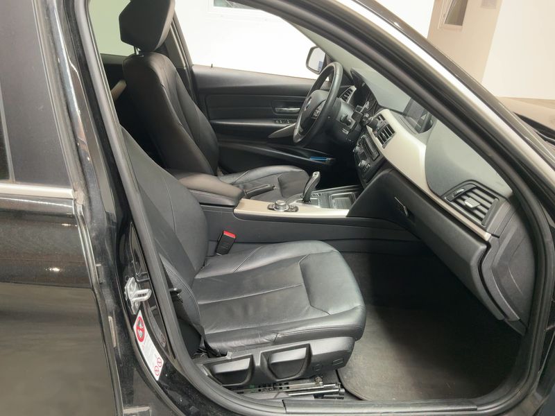 BMW 3er 320d EfficientDynamics Edition 2013 – снимка 16