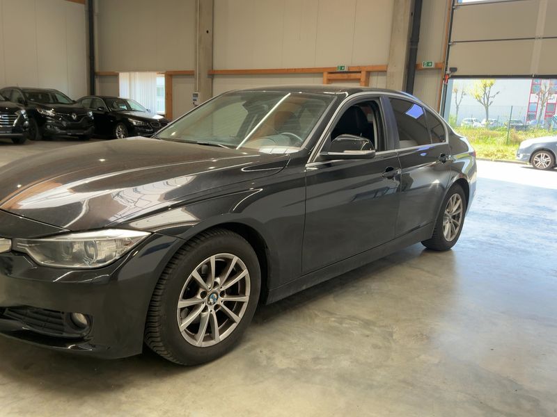 BMW 3er 320d EfficientDynamics Edition 2013 – снимка 2