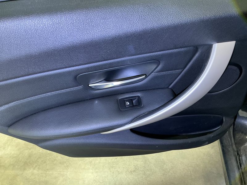 BMW 3er 320d EfficientDynamics Edition 2013 – снимка 42