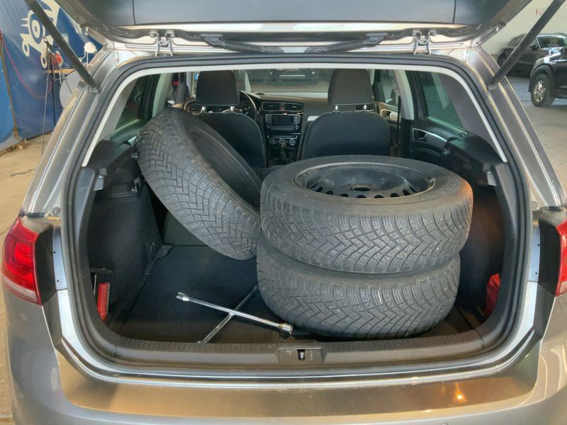 Volkswagen Golf VII 2.0 TDI Cup BlueMotion Tech 2014 – снимка 16