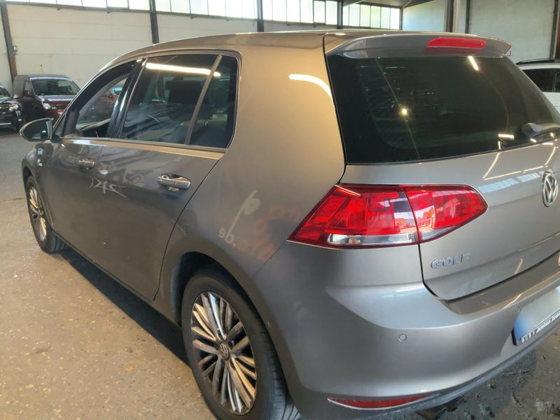 Volkswagen Golf VII 2.0 TDI Cup BlueMotion Tech 2014 – снимка 6