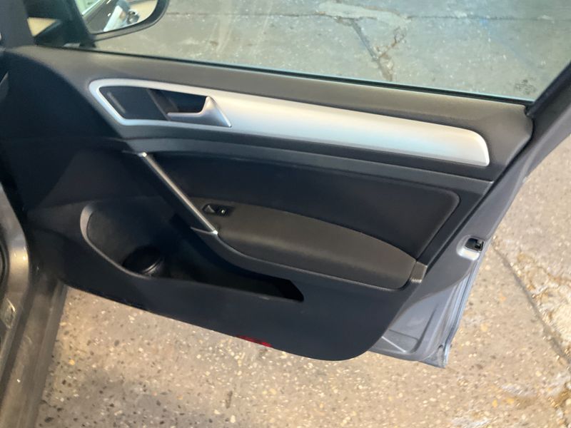 Volkswagen Golf VII 2.0 TDI Cup BlueMotion Tech 2014 – снимка 28